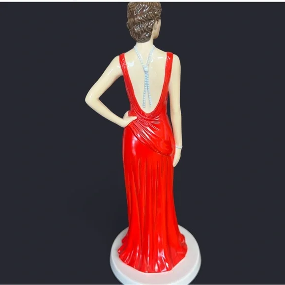 Royal Doulton Fashion Through the Decades 1930s-Jean HN5593. Ltd Edit # 483/1500